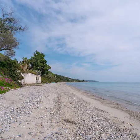 By The Sea Villa Moles Kalyves